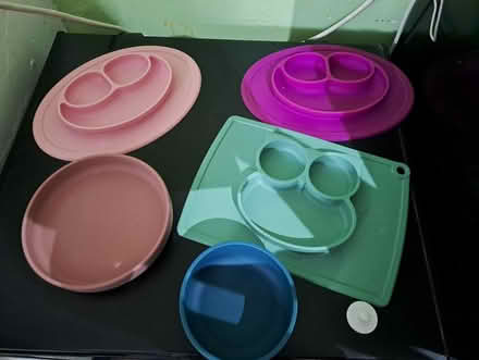 Photo of free Baby suction bowl and plates (S8 Lowedges) #1