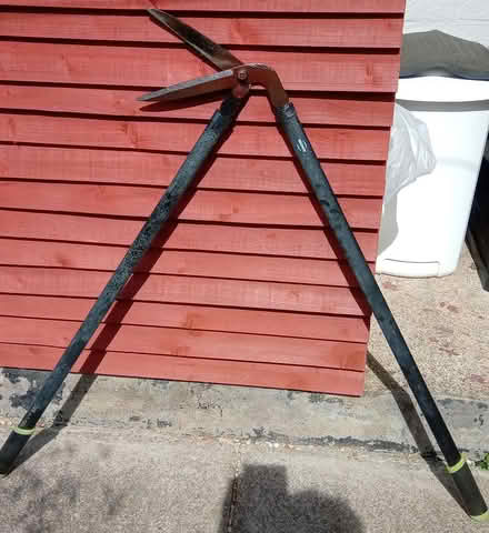 Photo of free Edging shears (Orton Goldhay) #1