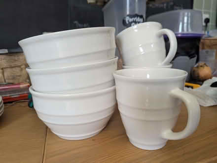 Photo of free 3 deep white bowls and 3 large white mugs (Abraham Heights LA1) #2
