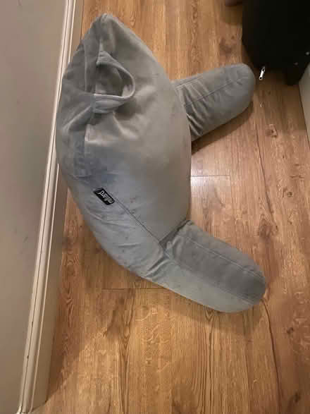 Photo of free Large. Back support cushion (Tooting) #1