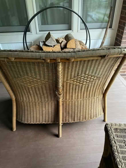 Photo of free Old Wicker Loveseat and Table (Near 11 and Woodward) #3