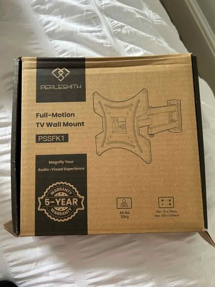 Photo of free Tv bracket with parts (Mortlake SW13) #1
