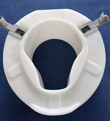 Photo of free Raised toilet seat (Chigwell IG7) #1