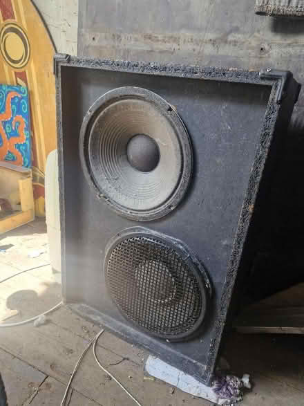 Photo of free Speaker box (South Lopham IP22) #1
