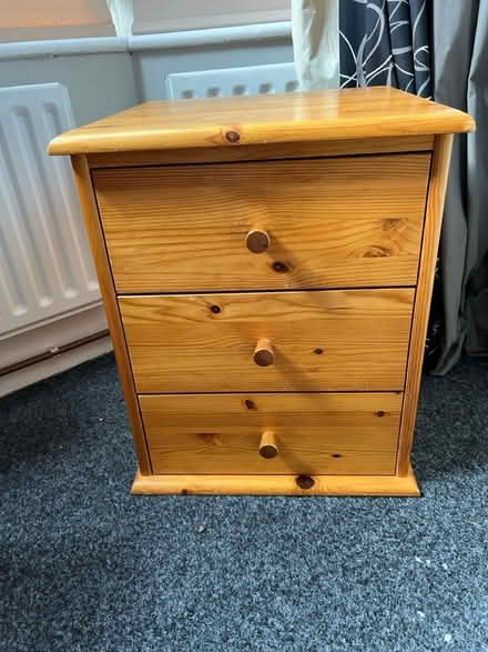 Photo of free Bedside table (Crookesmoore road S10) #1
