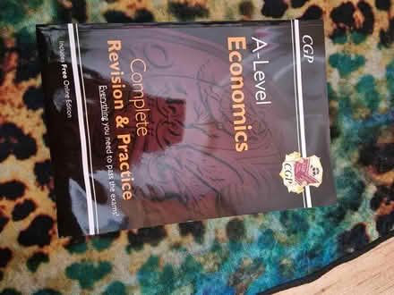 Photo of free REVISION GUIDE: CGP A Level Economics - CHECK Exam board (Linden GL1) #1