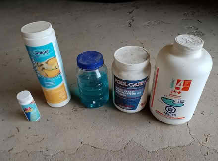 Photo of free Pool Pump, Chemicals etc (South-End Guelph) #4