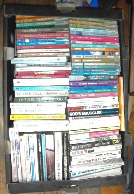 Photo of free box of books (Keresley Newlands CV7) #1