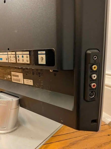 Photo of free 19" Television (Glebe / Dow's Lake) #4