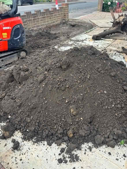 Photo of free Top soil (Waltham Abbey EN9) #3