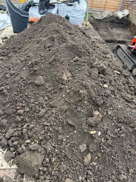 Photo of free Top soil (Waltham Abbey EN9) #1