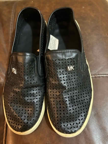 Photo of free Size 6/6.5 shoes (Meadowvale, Mississauga) #1