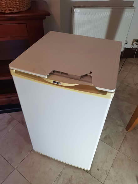 Photo of free Zanussi under counter fridge (Staines-upon-Thames TW18) #1
