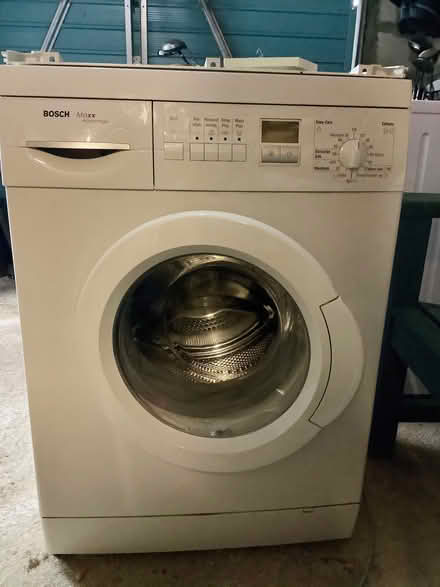 Photo of free Bosch washing machine (Coull AB34) #1