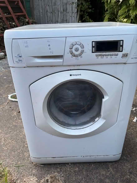 Photo of free Washer dryer - Hotpoint Ultima (Danbury CM3) #1