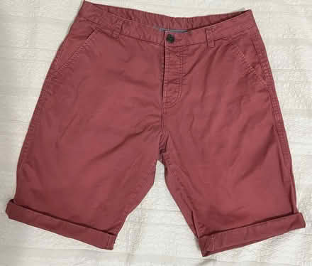 Photo of free Burgundy shorts men (TW2) #2