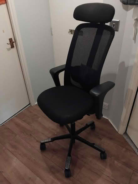 Photo of free Office chair (RG30 (Southcote road area).) #1