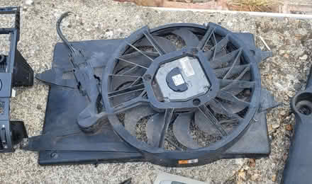 Photo of free ford mondeo tdci estate 2002 parts (TW14) #3