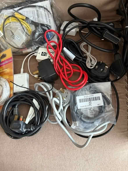 Photo of free Bag of various wires (Croydon. CR2 9) #1