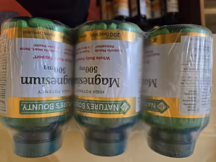 Photo of free 6 bottles magnesium 500 mg (El Sobrante) #1