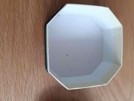 Photo of free Green and cream octagonal cardboard box (Wandsworth Common SW12) #2