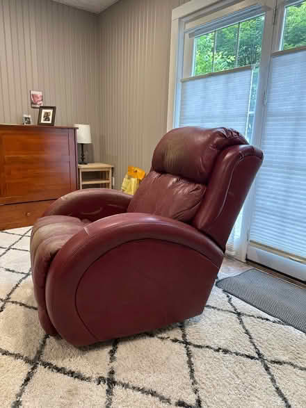 Photo of free Recliner (Hyde Park) #1
