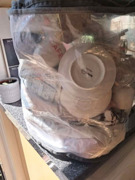 Photo of free Bedding, pj's, kitchen bits and bobs (Old Swan L13) #3