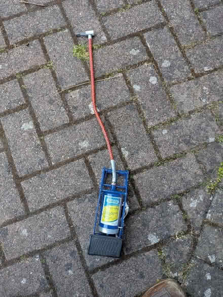 Photo of free Foot pump (Cannon Park CV4) #1