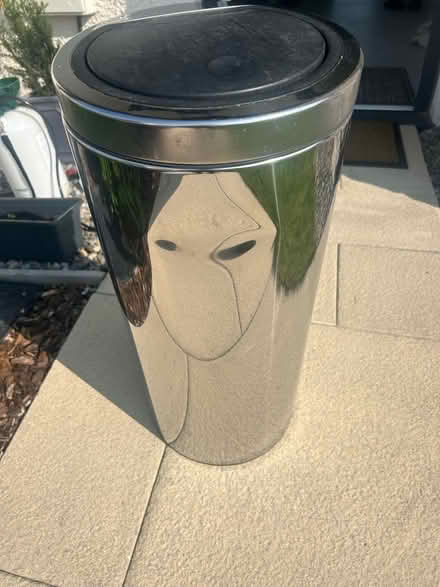 Photo of free Brabantia Pop Top Bin Black/Chrome (Kendal LA9) #3