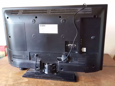 Photo of free TV (Chingford E4) #2