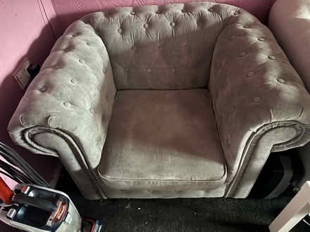 Photo of free armchair chesterfield style (Glasgow G45) #1