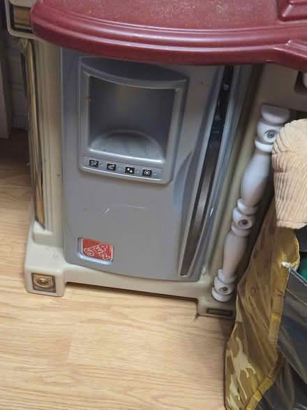 Photo of free Play kitchen (S. Allentown) #1