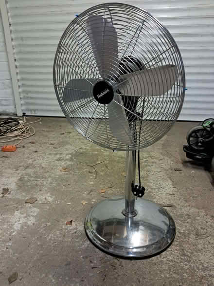Photo of free Stand cooling fan. (Chew Stoke BS40) #1