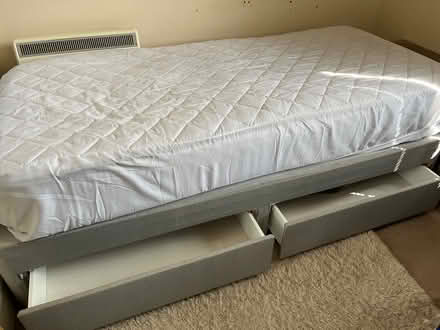 Photo of free Single bed with drawers (Gu31 5ly) #2