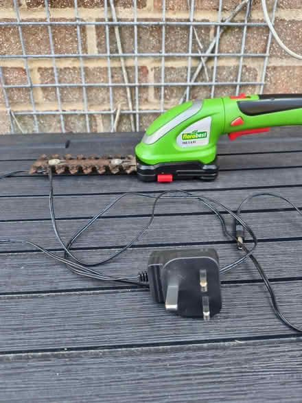 Photo of free Mini Hedge Trimmer (Fixer) (Fiveways Brighton) #1