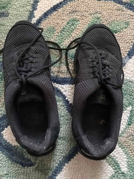 Photo of free Bloc dance shoes size 7 (Limehouse E1) #1