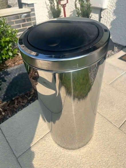 Photo of free Brabantia Pop Top Bin Black/Chrome (Kendal LA9) #1
