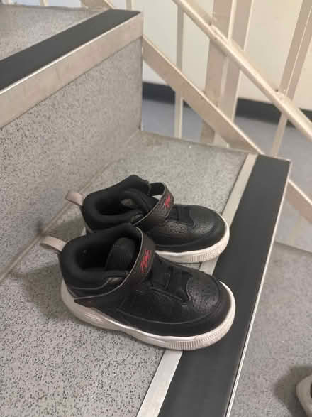 Photo of free Nike trainers (Hammersmith) #1