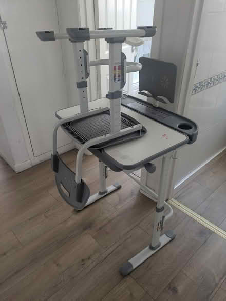 Photo of free Child's desk and chair (Castlepoint BH8) #2