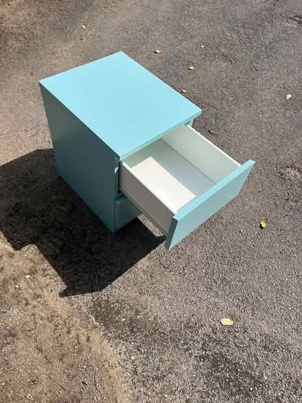 Photo of free Bedside Cabinet (Dean Court OX2) #2