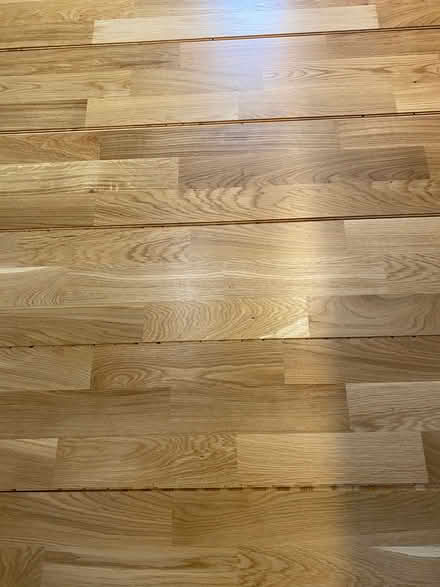 Photo of Oak Engineered flooring 3 strip 10mm (Cheltenham GL52) #1