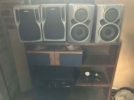 Photo of free 6 speakers and 1 amplifier (Binfield Heath RG9) #1
