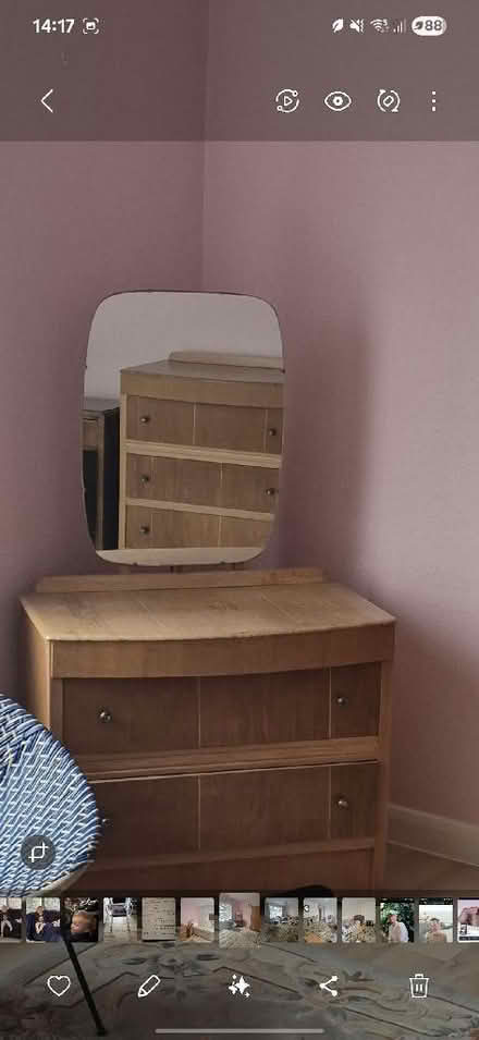 Photo of free Dressing table (Selsdon CR2) #1