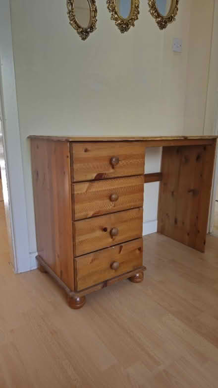 Photo of free Wooden office (HA9) #1