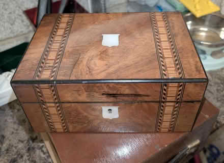 Photo of free Wooden ornamental storage box (AB22) #2