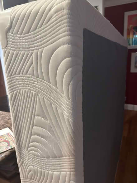 Photo of free Queen size box spring (NW reno near San Rafael Park) #3
