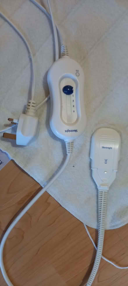Photo of free Slientnight single electric blanket (Cosham PO6) #3