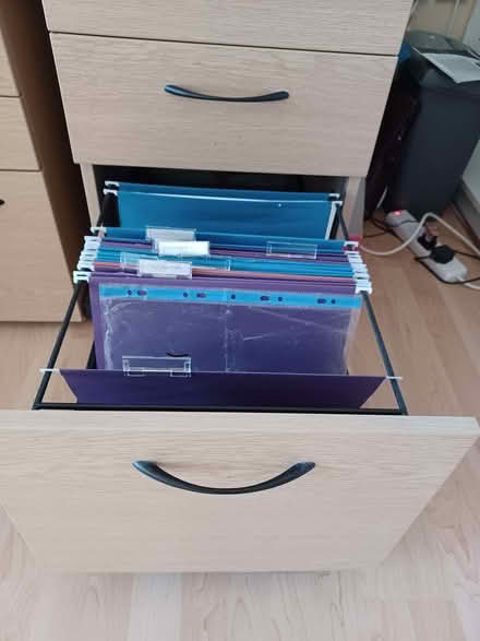 Photo of free desk pedestal 42cm wide, w 2 drawers & hanging file section (Summertown OX2) #3