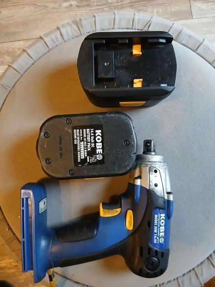 Photo of Battery Charger (L26 6bp) #1