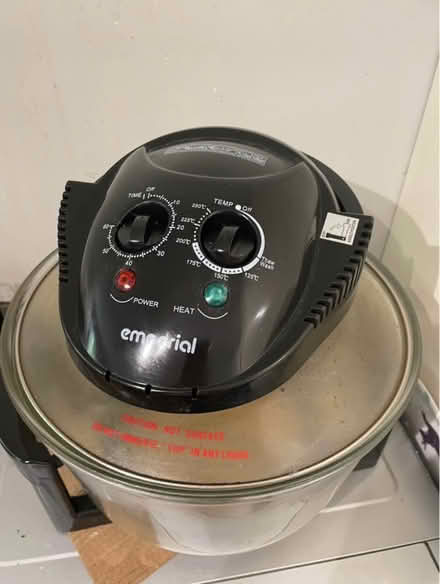 Photo of free Halogen oven (Great Hollands RG12) #1